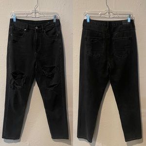 American Eagle Distressed Mom Jeans Womens Size 4 Black Slouchy High Rise Denim